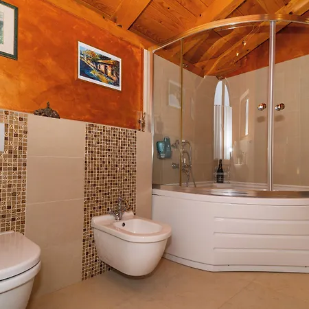 Luxurious In Ruii Croatia With Private Pool And Garden Villa Ruzici (Primorje-Gorski Kotar)