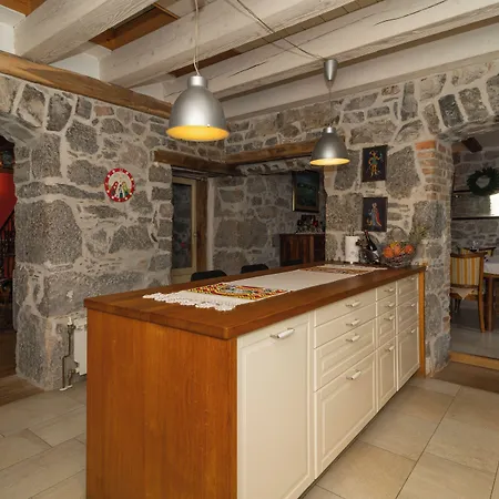 Luxurious In Ruii Croatia With Private Pool And Garden *